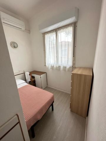 Hotel Fiorenza Милано Мартима Екстериор снимка